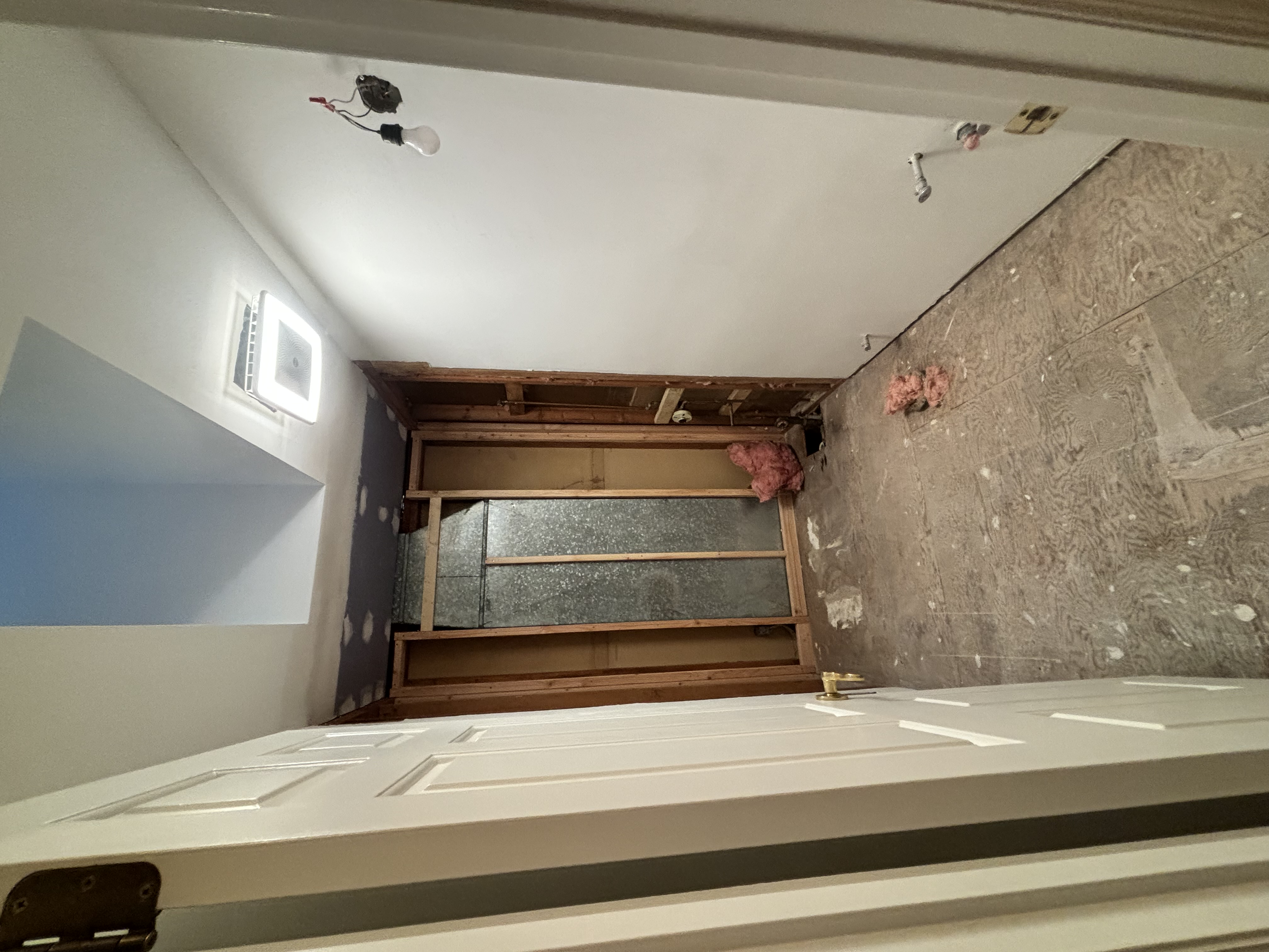 Walk-In Shower Bathroom Remodel in Lake Shore, MD – photo 2
